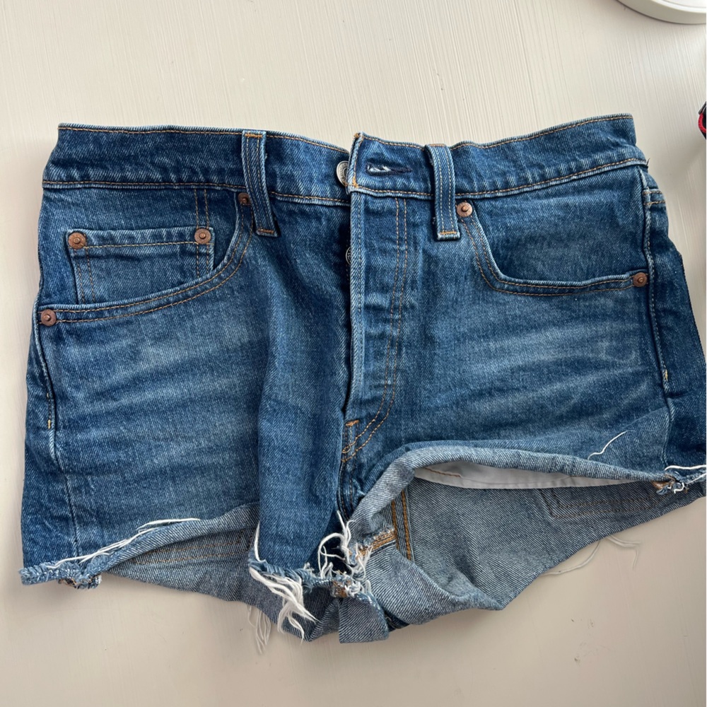 Levi’s 501 shorts!